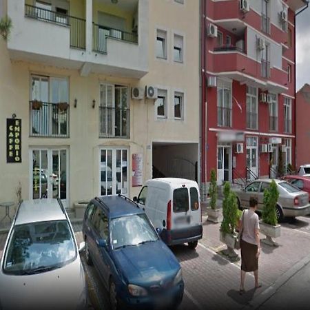 Sweet Home Center Apartment Novi Sad Exterior foto